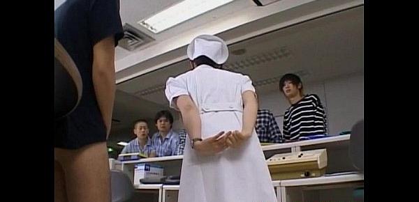  Yuki Mana nurse gets cum on face from men